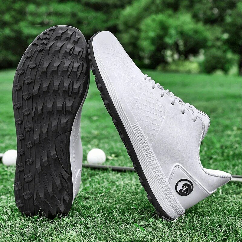 Sapatos de golfe antiderrapantes profissionais para homens, tênis de caminhada luxuosos ao ar livre, golfistas novos, tamanho grande