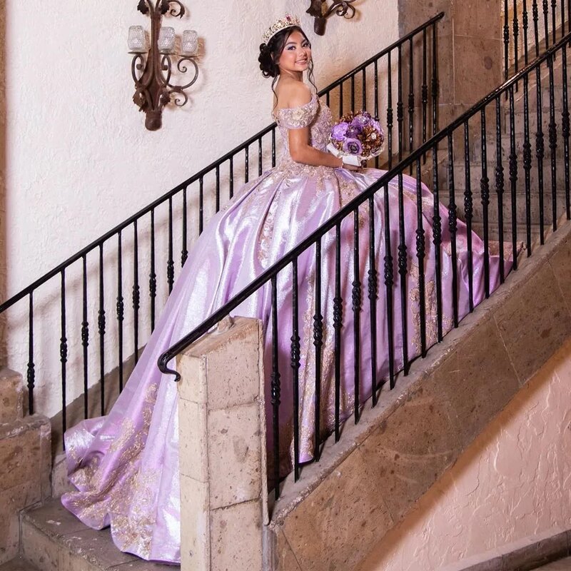 보라색 프린세스 퀸시네라 드레스, 오프숄더 아플리케 볼 가운, 스윗 스파클 16 드레스, 15 아뇨스 멕시코