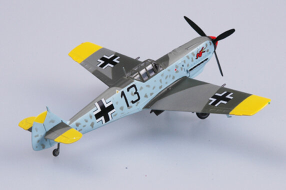 Easymodel 37282 1/72 BF-109E Bf109 Propeller Jachtbommenwerper Geassembleerde Afgewerkte Militaire Statische Plastic Modelcollectie Of Geschenk
