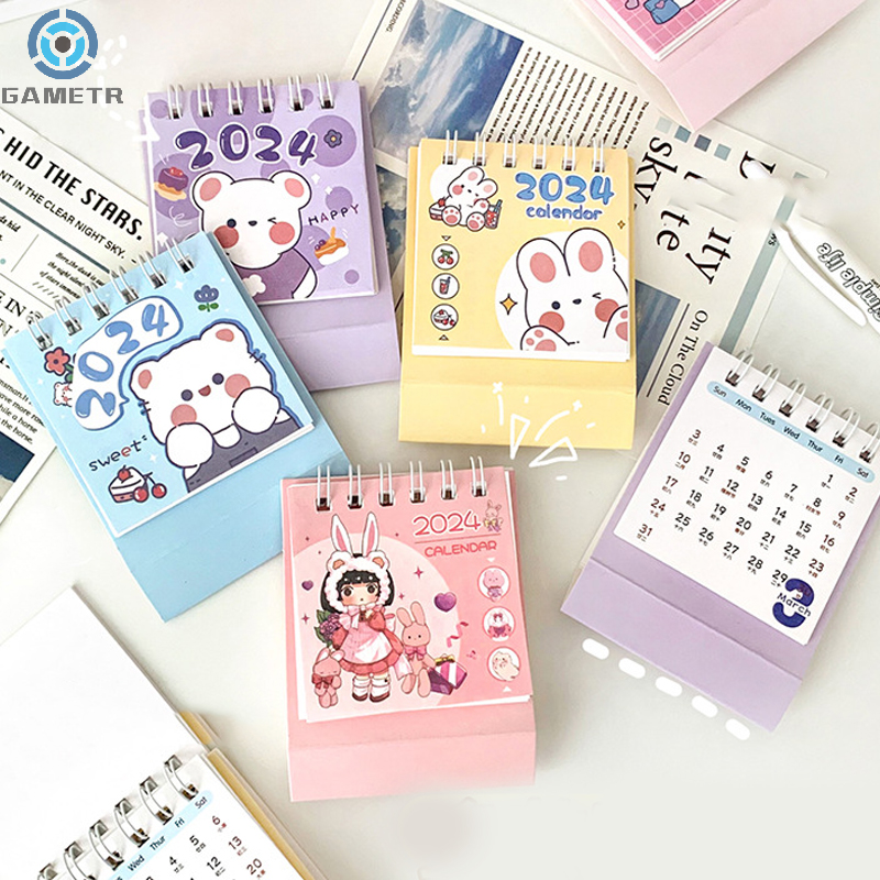 2024 Mini calendario da tavolo piccolo simpatico cartone animato Anime ragazza calendario di capodanno calendario creativo portatile decorazione mensile dell'ufficio
