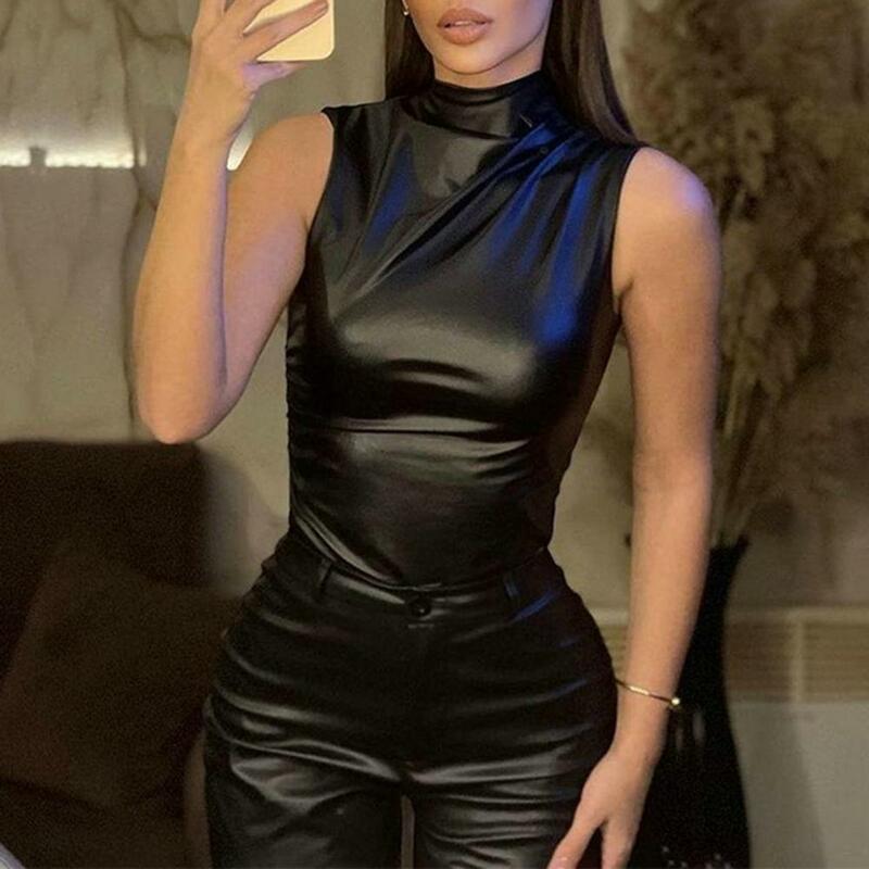 Slim Fit Top Stylish Women's Faux Leather Motorcycle Vest with Piled Collar Zipper Decoration Irregular Hem for Fashionable