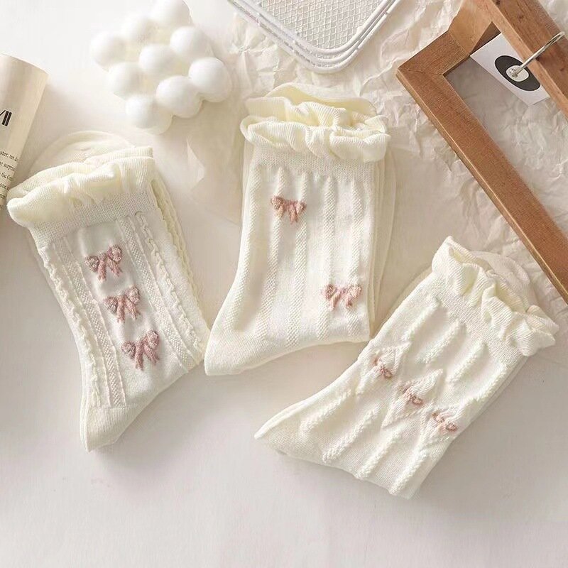 Calcetines blancos simples y versátiles para mujer, medias de tubo medio con lazo, flores pequeñas, kawaii, Harajuku, jk, Lolita, niñas
