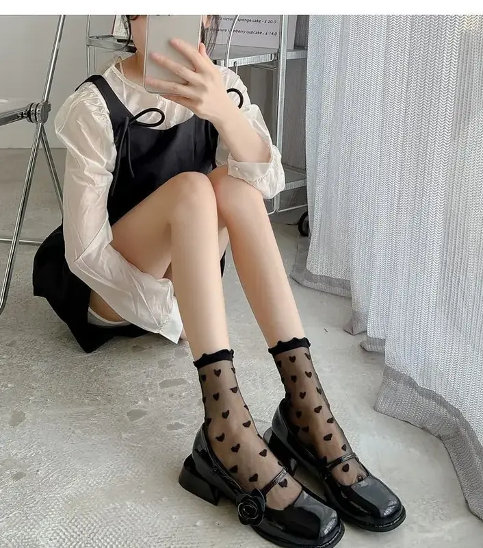 Женские пикантные тонкие длинные носки с оборками и рисунком сердечек, милая форма JK Lolita из стекловолокна, прозрачные черные кружевные носки в стиле Ins