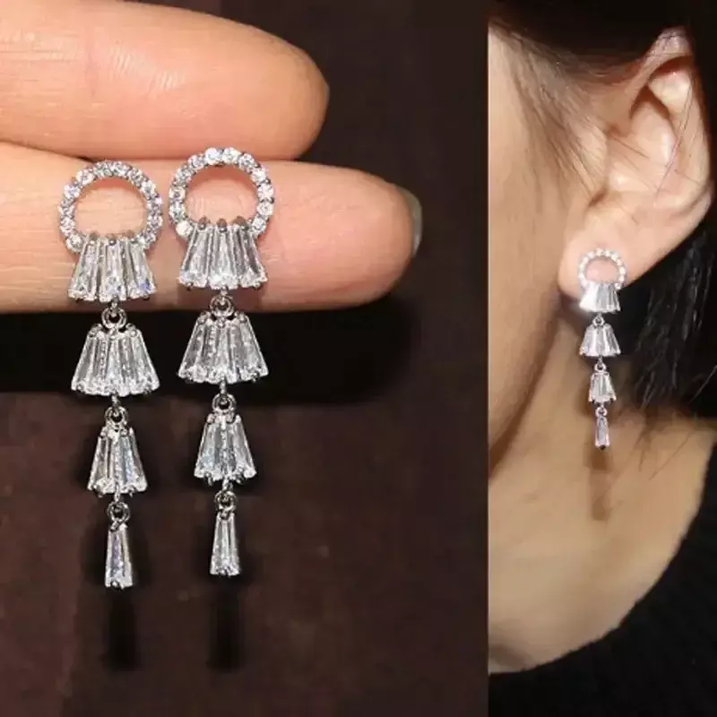 Orecchini pendenti lunghi scintillanti per le donne Luxury Cubic Zirconia ciondola i gioielli estetici dell'orecchio della festa nuziale nuovo