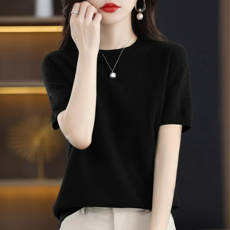 Temperamento simples coreano feminino escava camiseta de manga curta, sólida com gola redonda, tops de malha versáteis soltos, moda verão, nova