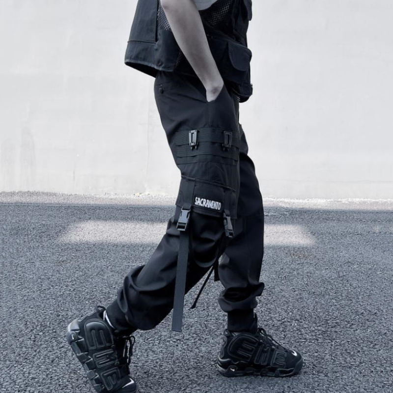 2024 Herbst neue Männer Techwear-Stil Multi-Pocket-Cargo hose y2k High Street Punk-Stil taktische Manschetten hose Pantalones шорты