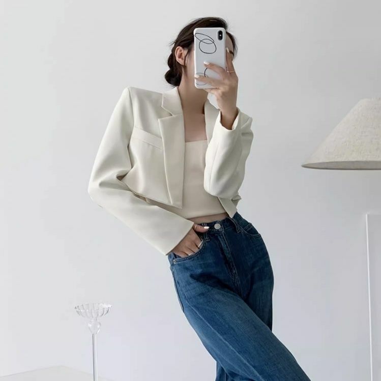Frauen kurze Blazer Jacke koreanische Pendel mode einfache hohe Taille Ernte Top Frühlings kleidung 2024 Mantel