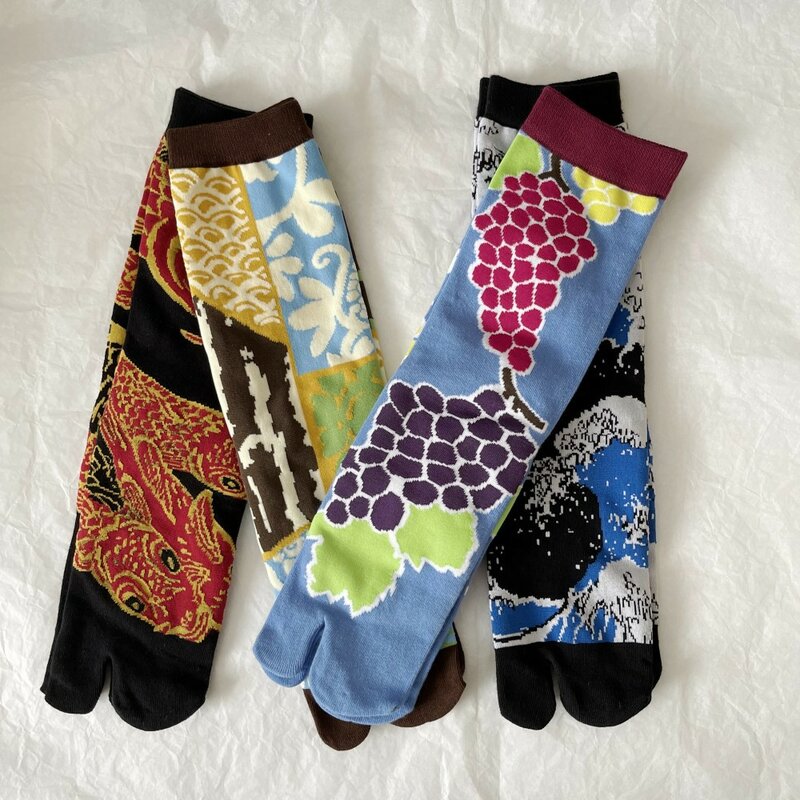 Kleurrijke Cartoon Gekamd Katoen Vrouwen Twee Teen Sokken Druiven Golven Karper Japanse Harajuku Grappige Leuke Sandalen Tabi Sokken Sokken