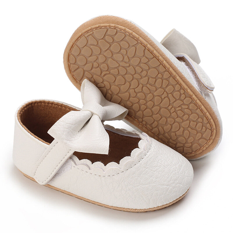 Детская повседневная обувь с бантом, нескользящая резиновая мягкая подошва, плоская ПУ обувь для первых шагов, украшение с бантом для новорожденных