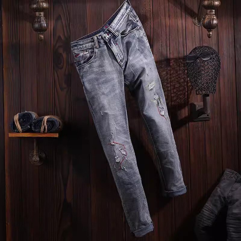 Modne dżinsy męskie uliczna wysokiej jakości Retro sprany niebieski rozciągliwe dopasowanie porwane jeansy mężczyzn haft projektant Vintage spodnie dżinsowe