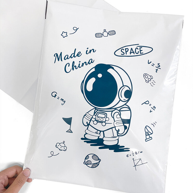 50 buah putih poli Mailers lucu Spaceman dicetak tas kurir diri perekat penyegelan pengiriman amplop perlengkapan bisnis kecil