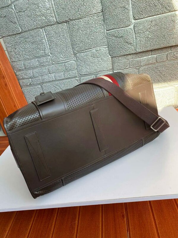 Fashion B Design Business Zipper Top Layer Cowhide Carry-on Travel Bag Men's Boarding Handbag Crossbody Travel Luggage Bag