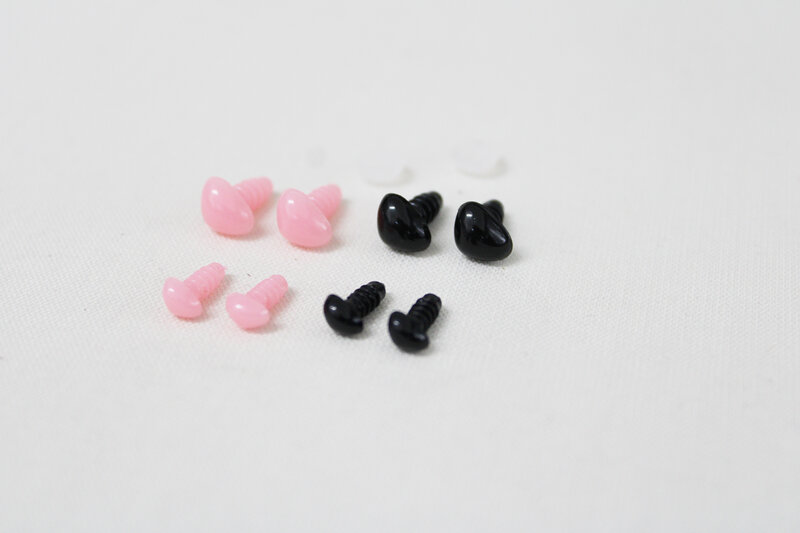 소형 블랙 핑크 삼각형 안전 장난감 코, 하드 와셔 크기 색상 옵션 포함, 6mm, 8mm, 30 개