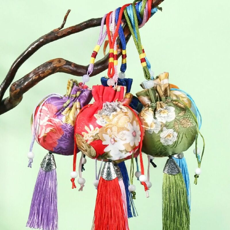 Regalo di moda motivo floreale ornamenti per auto decorazione camera da letto borsa da ricamo antica borsa per gioielli borsa portamonete bustina in stile cinese