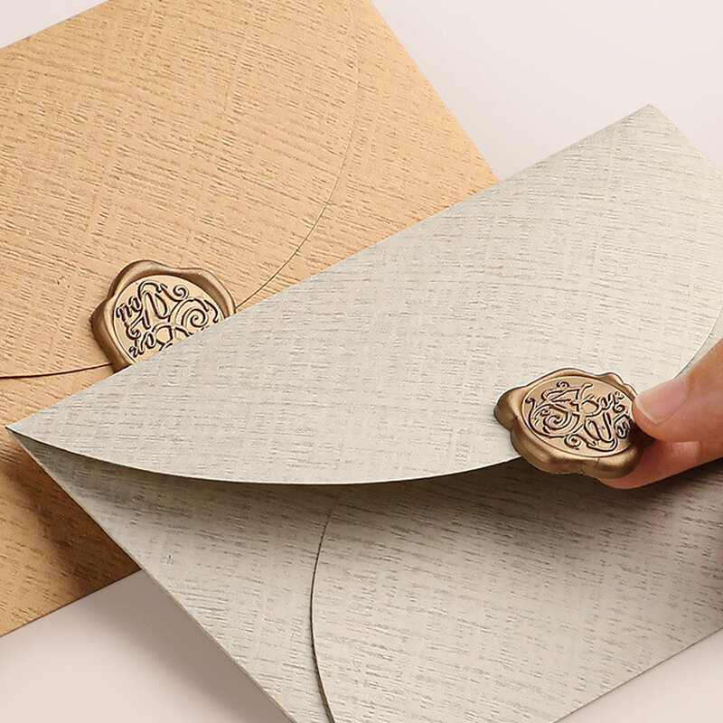 10 buah/lot amplop tekstur Retro untuk undangan pernikahan kelas atas 190g kertas kartu pos perlengkapan bisnis kecil alat tulis
