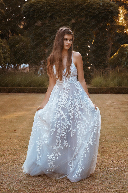 OIMG Sexy V Neck Soft Tulle Lace Boho Vestidos De Casamento A Line Country Leaves Applique Lace Custom Bride Bridal Gowns Dress