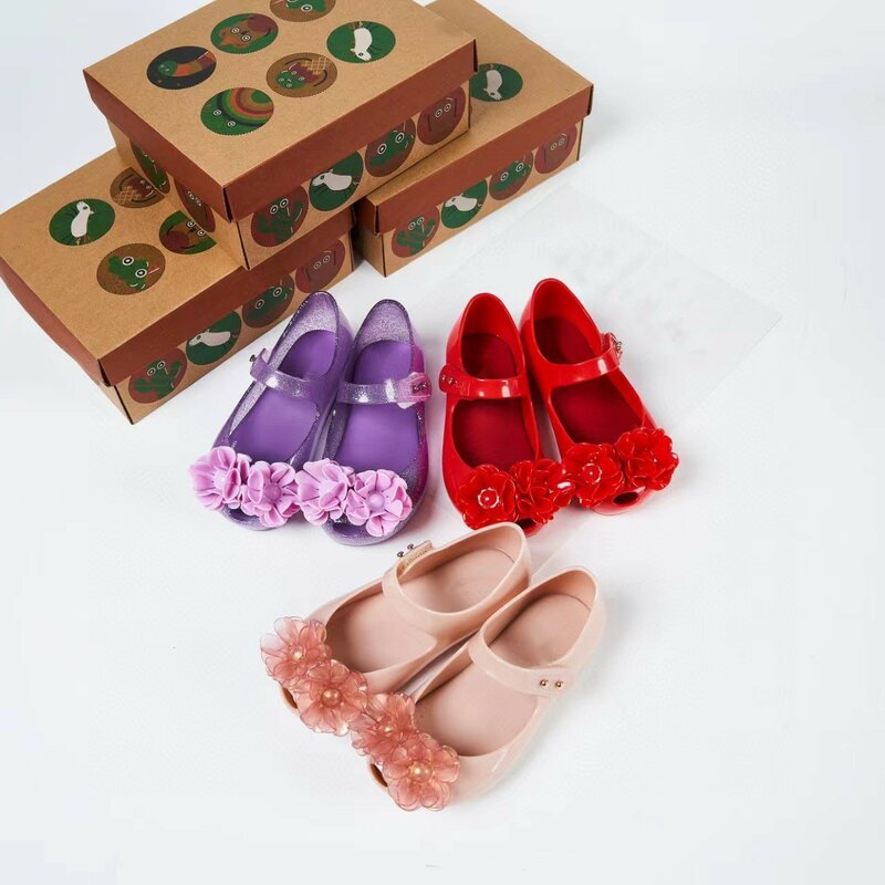 Zapatos de gelatina de alta calidad para niños, sandalias de boca de pez con flores, zapatos individuales de princesa Camelia para niñas, HMI154, 2024