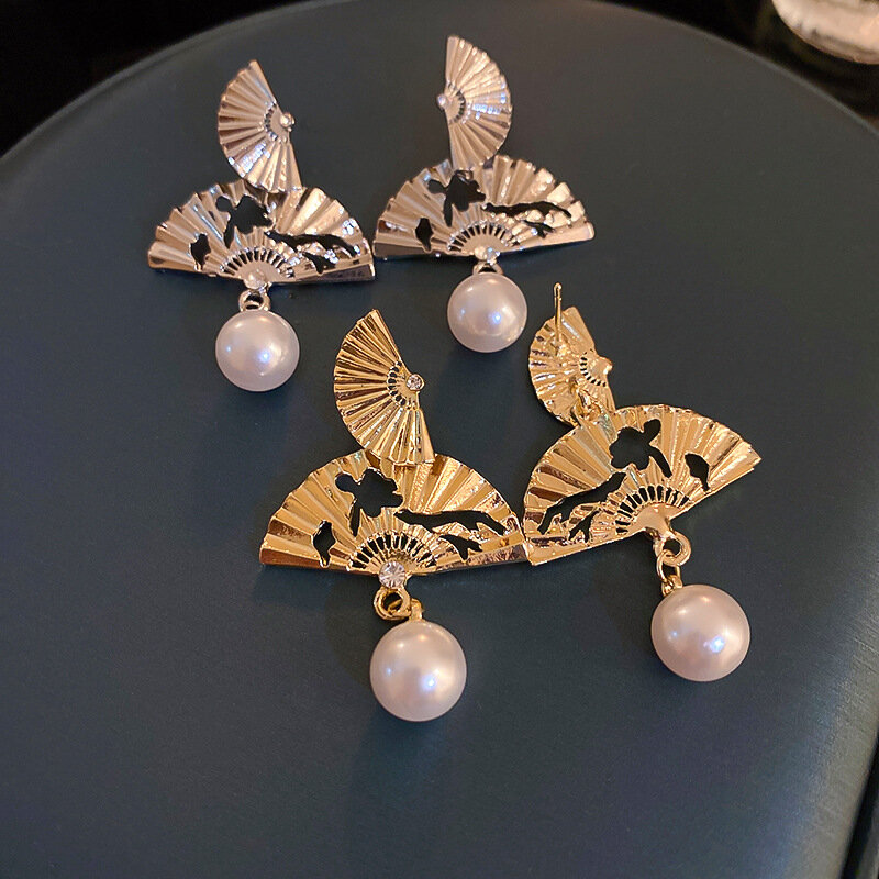 Pendientes de aguja de plata 925 con perlas de diamante, conjunto de abanico chino con personalidad, pendientes de temperamento de nicho de alto grado, nuevo