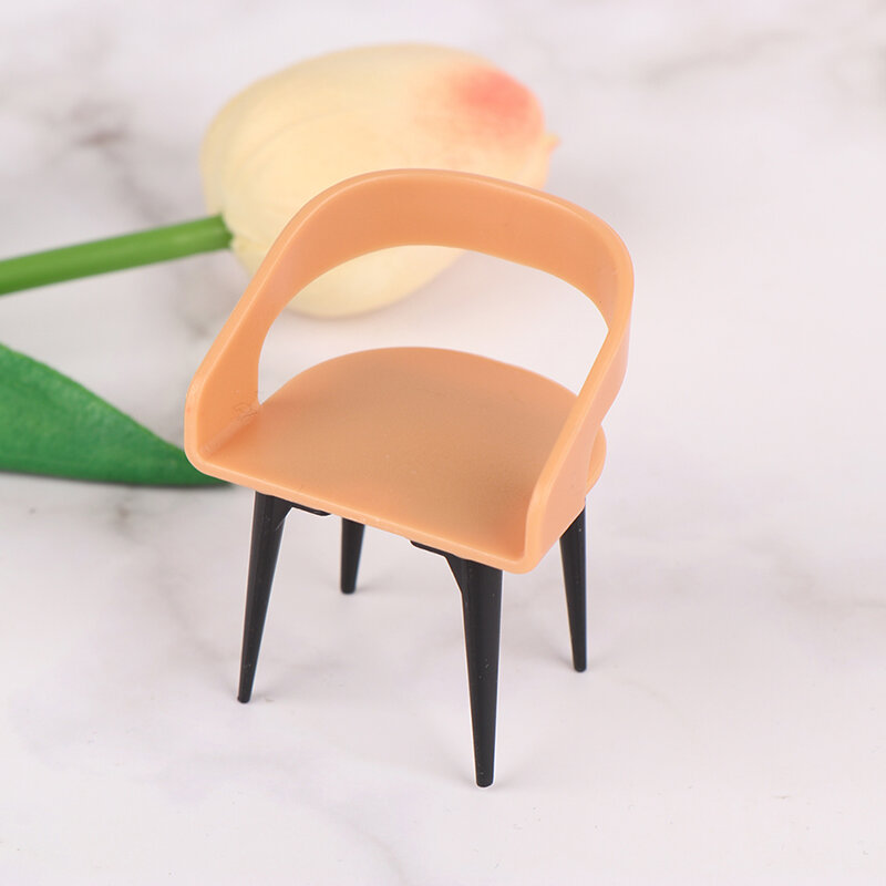 Accesorios de muebles para casa de muñecas 1:12, Mini silla de plástico de simulación, decoración de escena de restaurante, cocina en miniatura