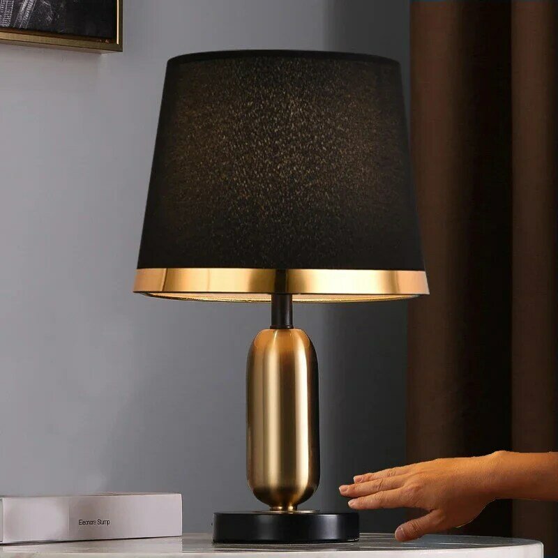 Декоративные настольные лампы в стиле ретро, современные креативные минималистичные светильники в европейском стиле для гостиной, бара, комфортные прикроватные лампы для спальни