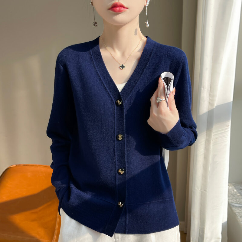 Versatile~V-neck short style small fragrant cardigan women's jacket 2024 spring new thin sweater with a minimalist top