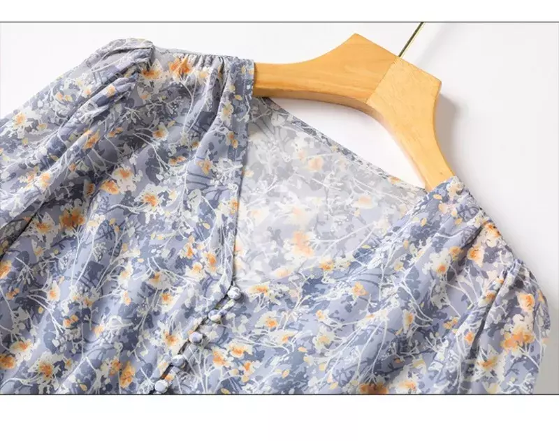 Chiffon Women's Shirt Summer Printed Vintage Blouses Loose Short Sleeve Women Tops V-necks Fashion Clothing 2024 Korean