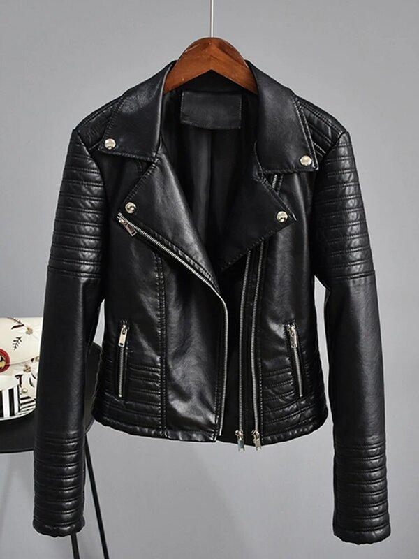 Jaket kulit imitasi kerah Turndown wanita, mantel Punk hitam sepeda motor Pu, pakaian luar ritsleting paku keling wanita