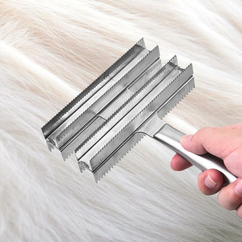 Pet Rake Comb Brush Metal Shedding Blade Scratcher Comfortable Handle Horse Comb for All Dogs Types Horses Cattle Livestock Cats