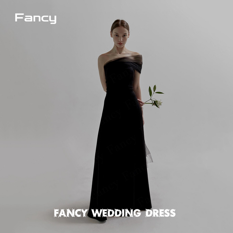 Fancy Simple Black senza spalline Korea abito da sposa A Line abito da sposa in raso spesso senza maniche corsetto di lunghezza del fiore indietro
