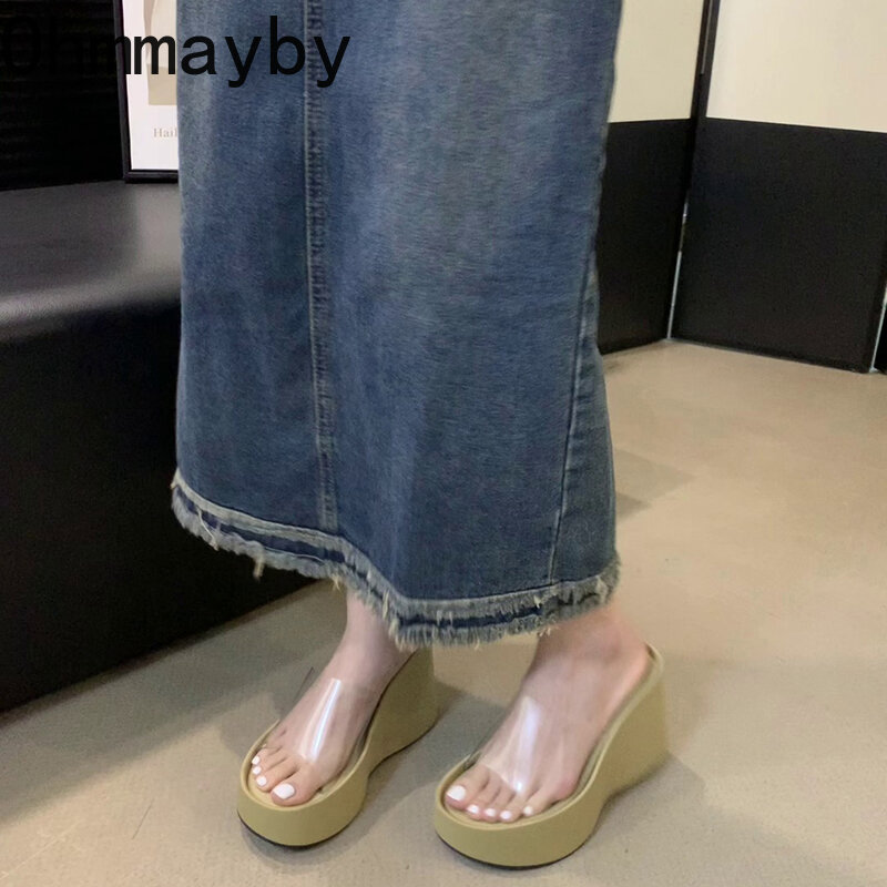 Zapatillas gruesas de PVC con plataforma transparente para mujer, zapatos de playa con punta abierta y tacón de cuña, a la moda, para verano, 2024