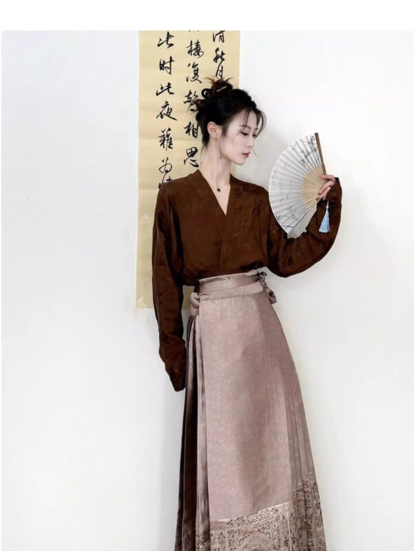 Pakaian wanita gaya Tiongkok, pakaian wanita gaya Tiongkok, setelan dua potong, Rok wajah kuda, atasan cocok untuk Hanfu, Tahun Naga