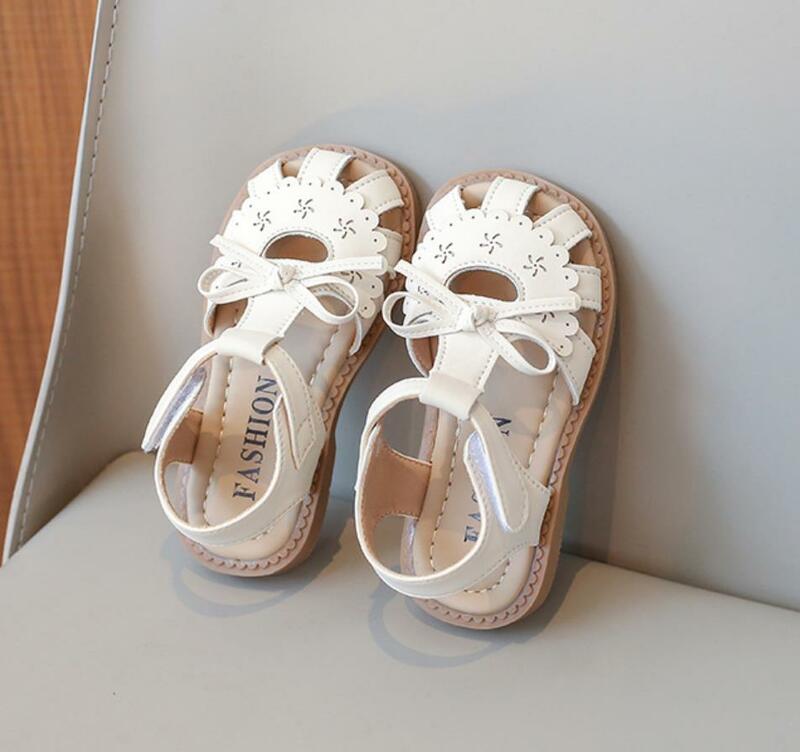 Kids Baby Summer Shoes 2024 Fashion Girls Bowtie Princess Soft-soled Beach Sandals Princess Dress Party Toddler Flats Shoe
