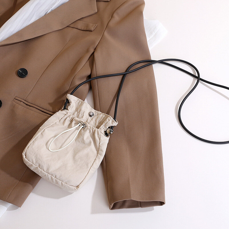 Drawstring canvas girl's small bag, mobile phone bag, lightweight and casual mini one shoulder crossbody bag, walking small bag