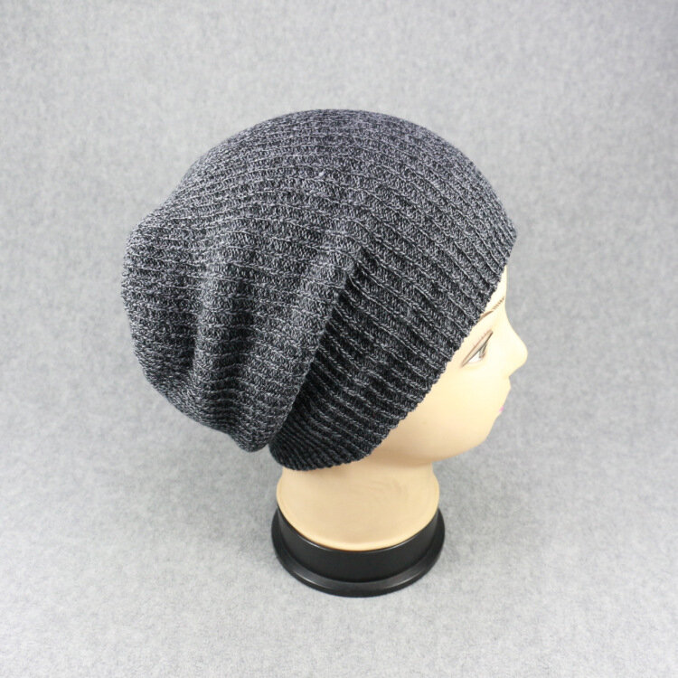 New Stripe Skullies cappello Hip Hop disegnato ad ago autunno e inverno cappello di lana caldo da uomo cappello lavorato a maglia all'aperto