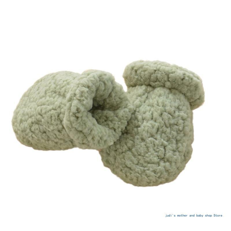 67JC 柔らかくて暖かいベビーウィンターグローブ 傷防止ミトン 新生児用の優しい手袋