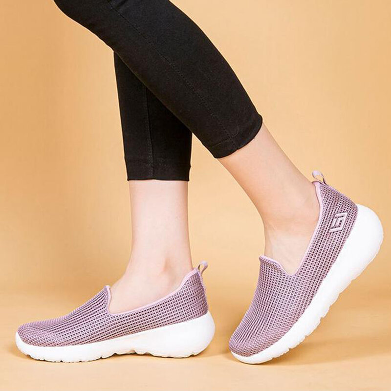 Cloth sports shoes lightweight soft sole casual for men and women with the same middle-aged and elderly walking couples shoes