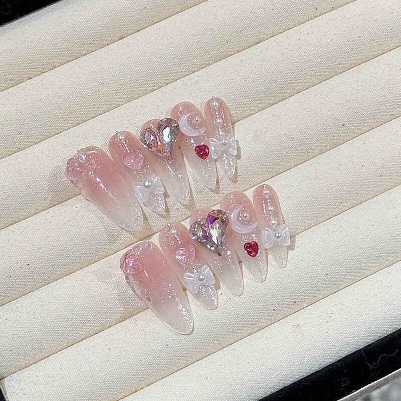 10Pc Gradiënt Roze Franse Valse Nagels Glitter Lange Amandelnagels Aandrukken Met Roze Hart Diamant Maanontwerp Vol Over Nagelpunten