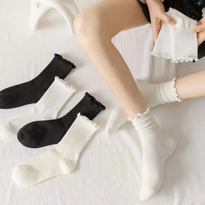 Meias de algodão com babado para mulheres, tubo médio, tornozelo curto, respirável, cor sólida, preto branco, meia-panturrilha JK, 1 par