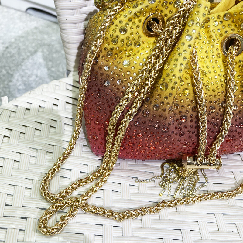 MEDIOW Mini bolso de noche para mujer bolsos de cubo con asa superior de diseñador de lujo novedad de 2023 en PU con incrustaciones de diamantes de imitación bandolera con cadena y borlas alta calidad envío gratis