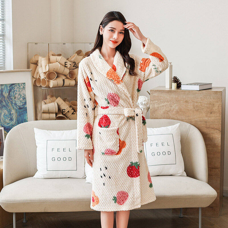 Strawberry Printed Thickened Warm Bathrobe Women's Mid Length Robe Casual Coral Fleece Nightwear Autumn Winter Flannel Sleepwear