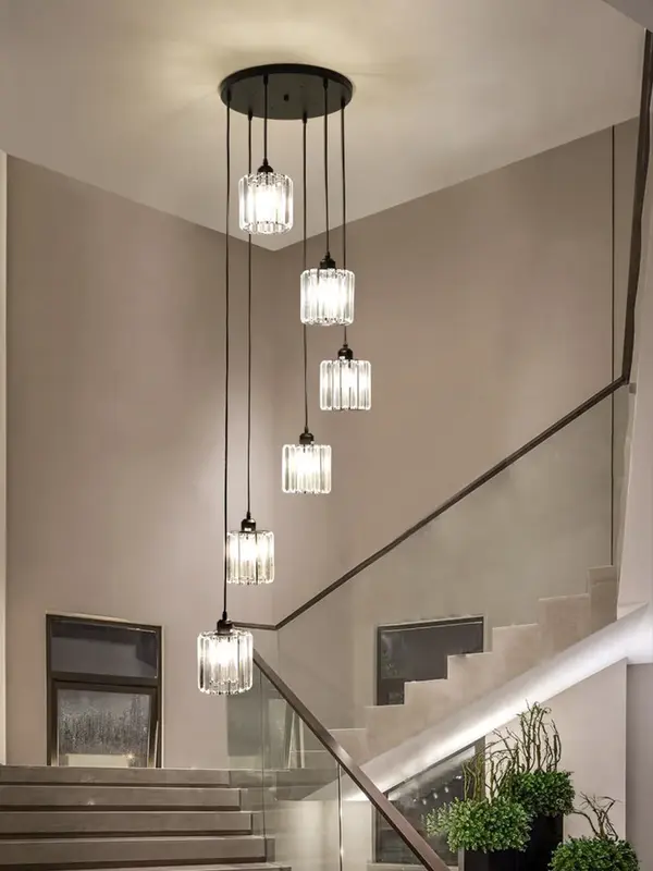 Escalera candelabro largo dúplex Luz de cristal giratoria, Villa minimalista moderna nórdica de lujo, sala de estar