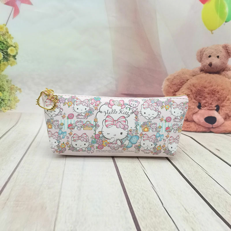 TAKARA TOMY 2022 Cartoon Cute Hello Kitty Stationery Bag Girls Student Zipper Pencil Bag Storage Bag