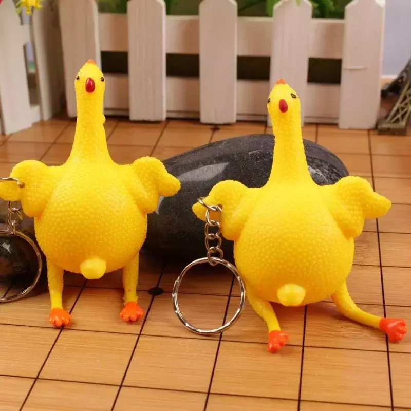 Simpatico uovo di gallina galline ovaiole portachiavi con palla antistress folla creativo divertente Spoof gadget ingannevoli portachiavi con pollo giocattolo