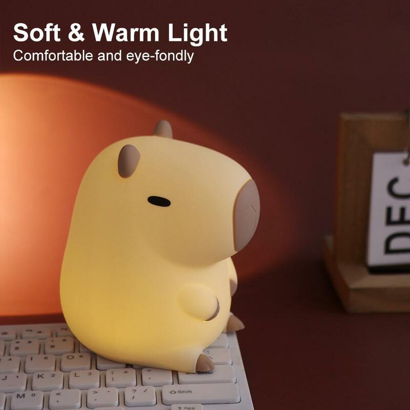 Lampu malam Capybara bentuk Capybara, lampu malam lembut silikon dapat diisi ulang USB suasana lampu LED Marmot silikon