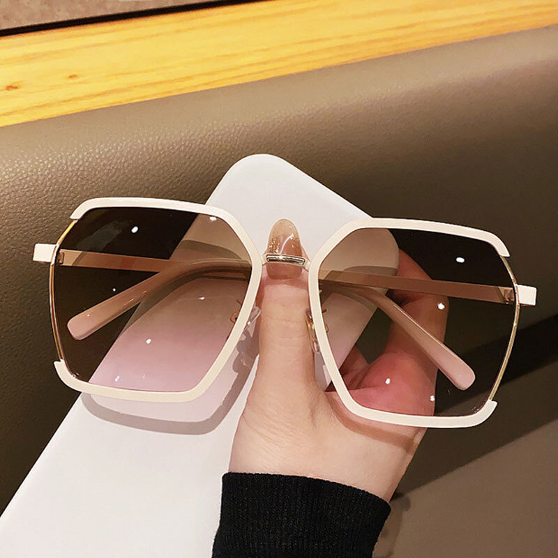 النساء في الهواء الطلق مربع النظارات الشمسية للرجال المتضخم الشاي الأبيض العلامة التجارية الأصلية تصميم نظارات الشمس الإناث ظلال السفر ظلة