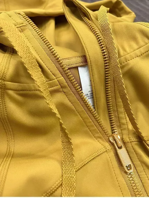 Лимонная Женская куртка для йоги, куртка с капюшоном на молнии для тренировок в тренажерном зале, спортивная куртка для бега, толстовки, спортивная одежда с вырезом для большого пальца, спортивный топ