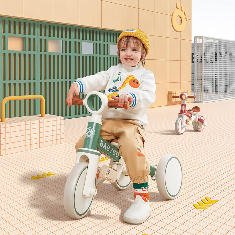 Vélo 3 en 1 pour tout-petit de 1 à 4 ans, tricycle pour enfants, idéal pour les garçons et les filles, entraînement d'équilibre