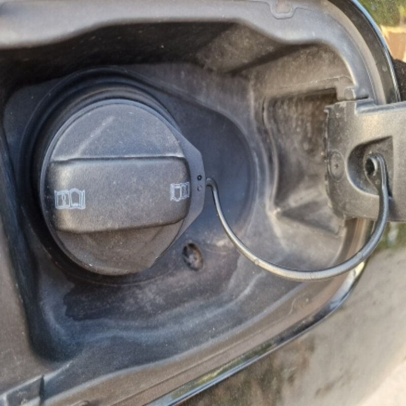 180201556 coperchio del tappo del serbatoio del carburante corda del cavo della fascia del cavo per Passat Audi A1 A3 A4 A5 A6 A8 Q3 Q5 Q7 Skoda Seat