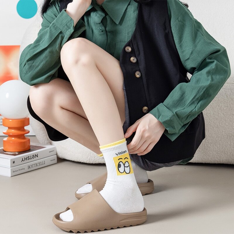 Meias de expressão engraçadas femininas, Harajuku Streetwear, meias de tubo médio, estilo universitário, estilo coreano, outono