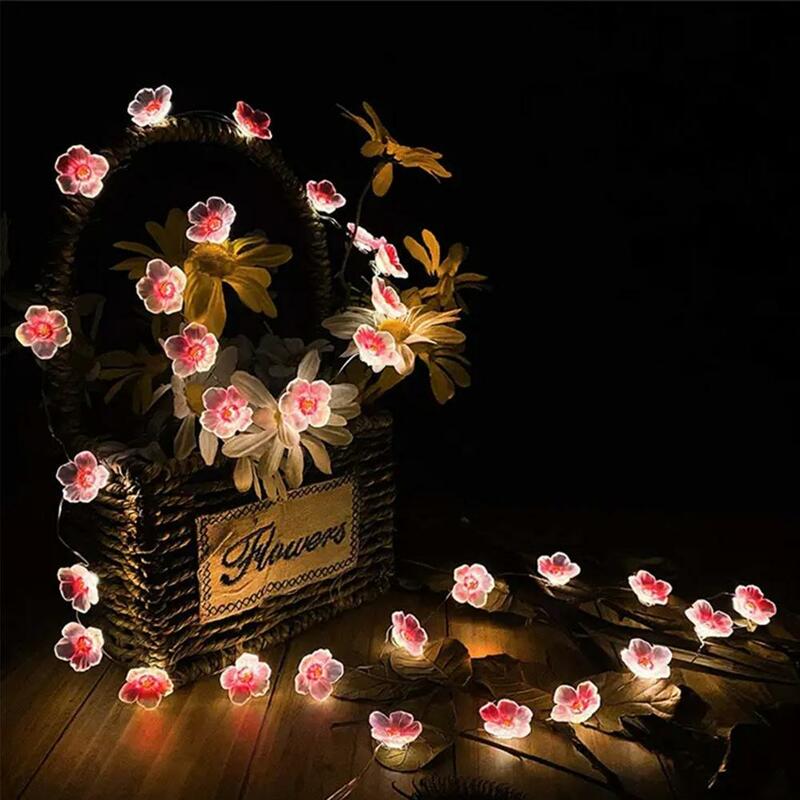 أضواء سلسلة زهرة الجنية للزينة في الهواء الطلق ، مصابيح تعمل بالبطارية ، إكليل عيد الميلاد ، الوردي